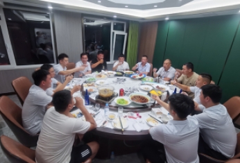 道一句祝福 送一份关心—“他”究竟都做了啥？